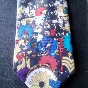 Beatles Tie Sgt. Peppers Lonely Hearts Club Band